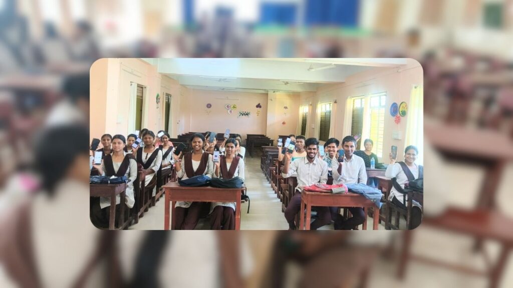 The day Komal stopped looking down in the classroom The day Komal stopped looking down in the classroom
